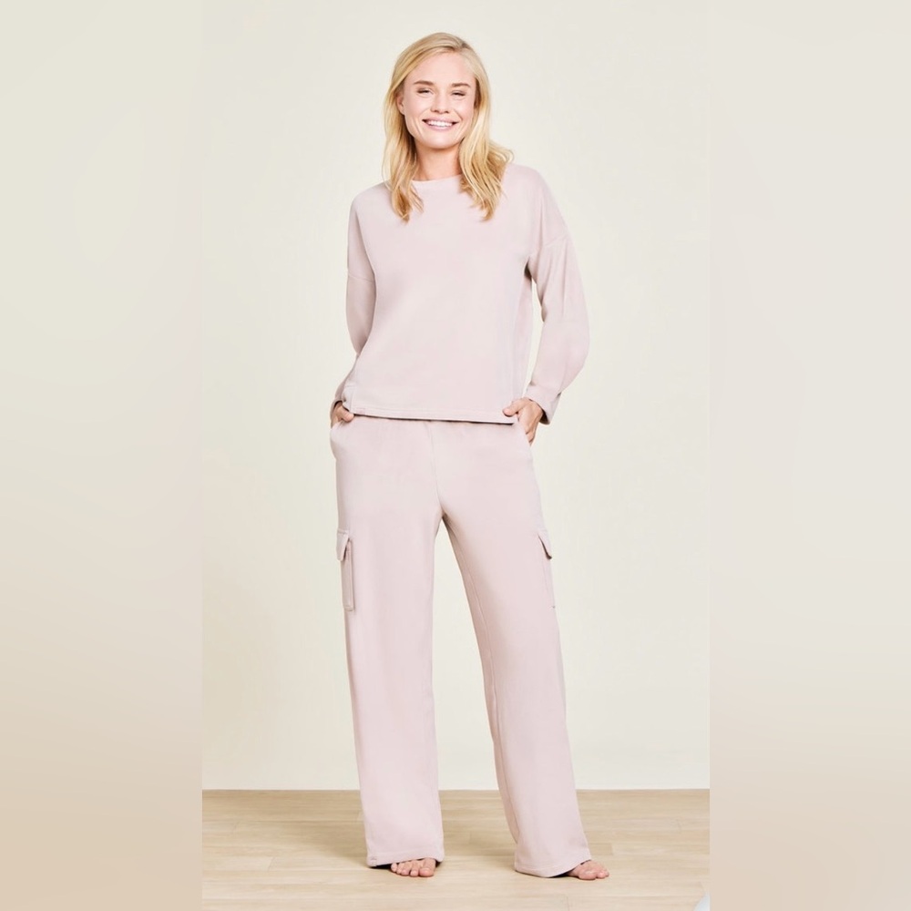 Barefoot Dreams Luxechic tucked sweatshirt + luxechic cargo pants set NWT